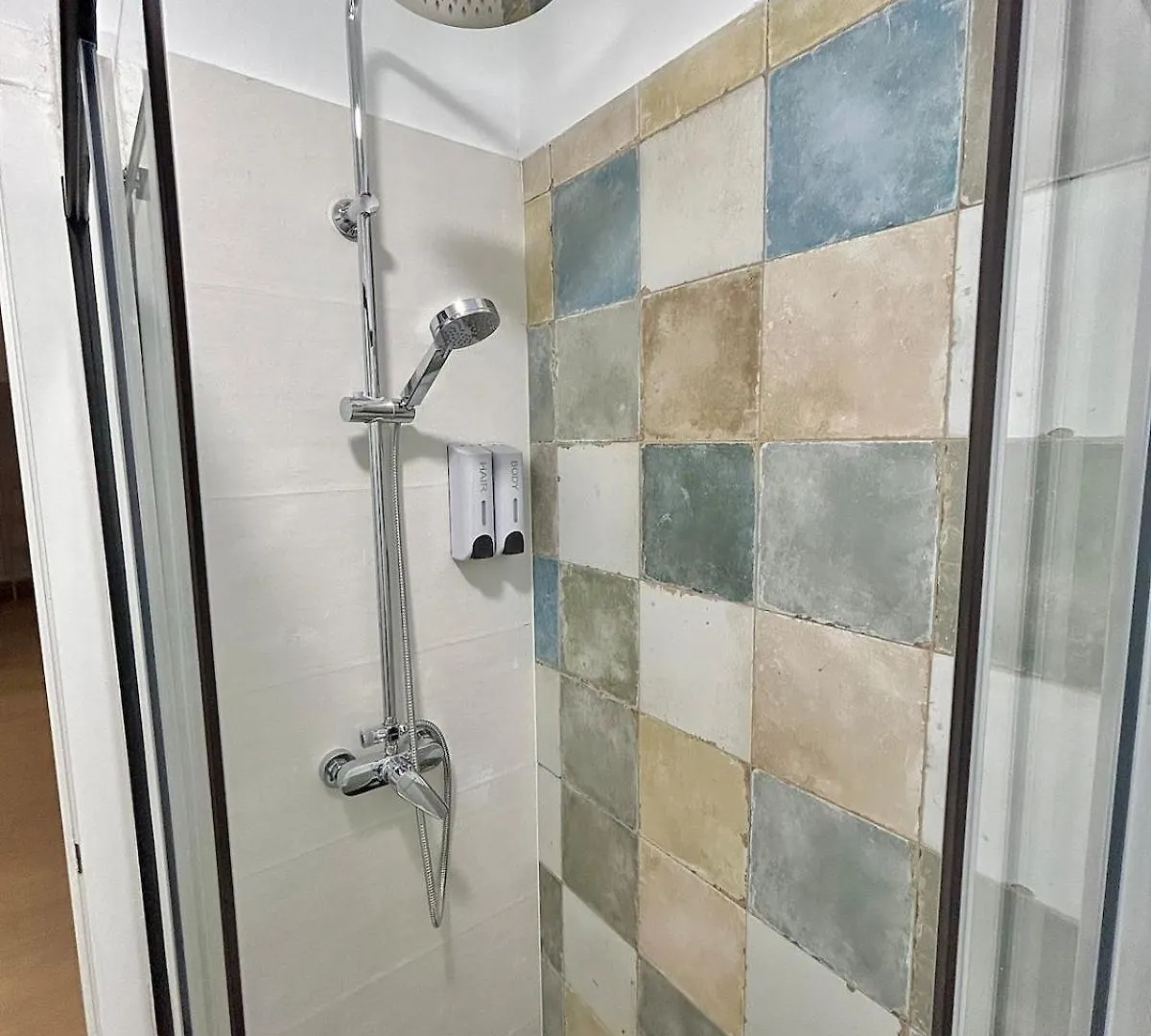 Lejlighed Nuevo! Acogedor Apt 8Pax 4Bdr 2Bth - Cozyhomesevilla4