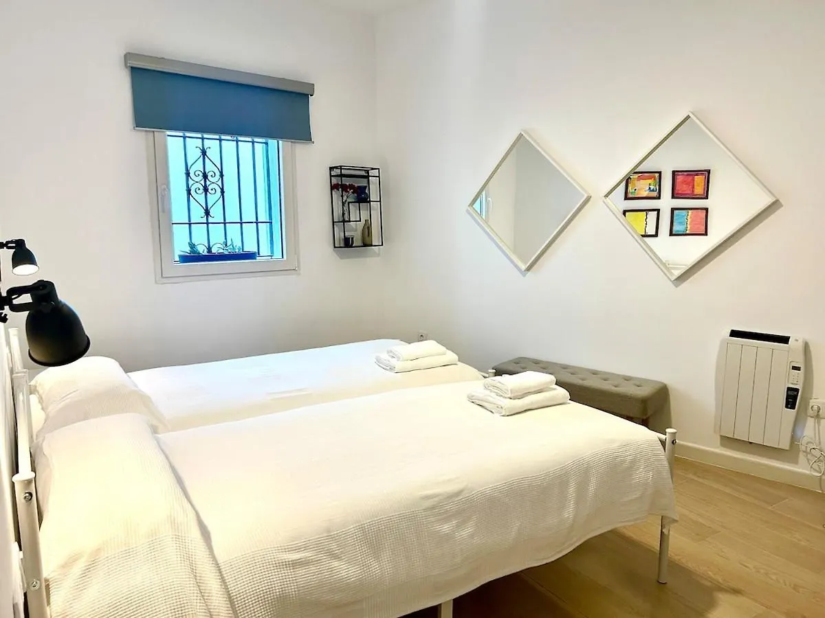 Nuevo! Acogedor Apt 8Pax 4Bdr 2Bth - Cozyhomesevilla4 Sevilla