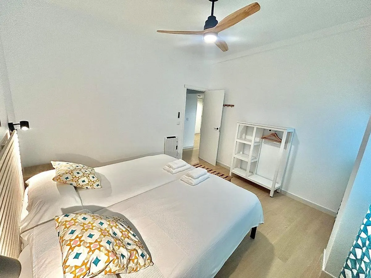 Nuevo! Acogedor Apt 8Pax 4Bdr 2Bth - Cozyhomesevilla4 Апартаменты Севилья
