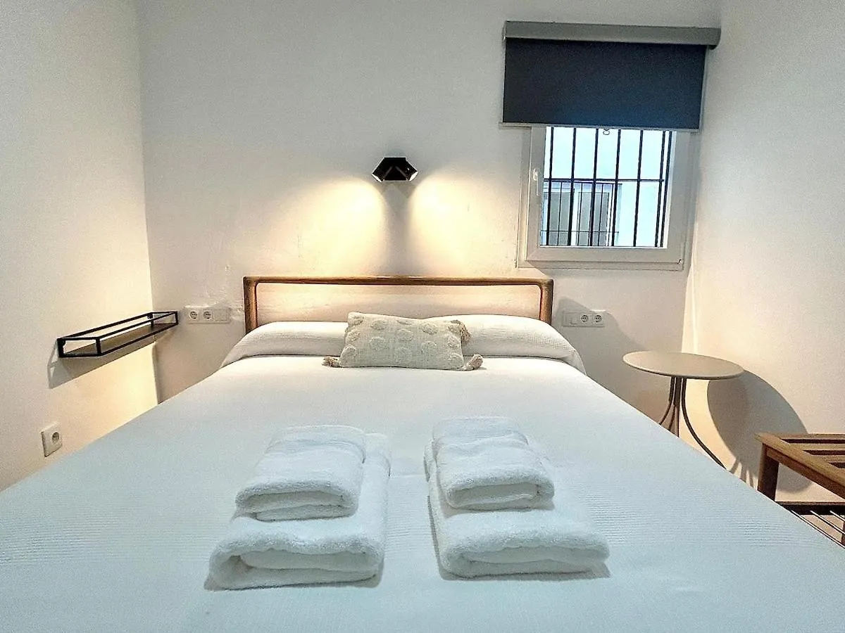 Nuevo! Acogedor Apt 8Pax 4Bdr 2Bth - Cozyhomesevilla4 Апартаменты