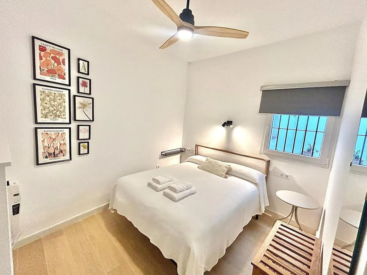 Nuevo! Acogedor Apt 8Pax 4Bdr 2Bth - Cozyhomesevilla4 0*, Севилья Испания