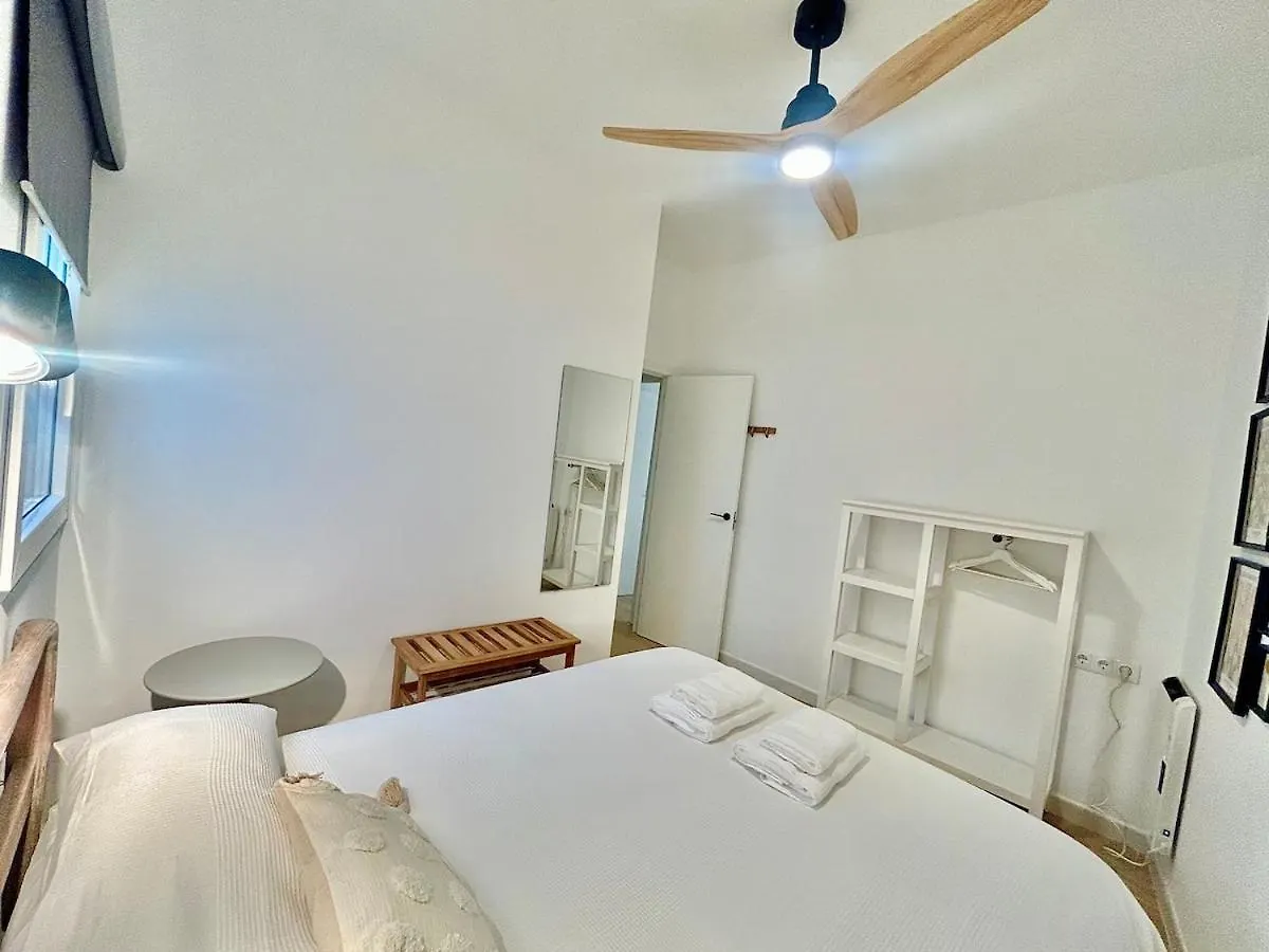 Nuevo! Acogedor Apt 8Pax 4Bdr 2Bth - Cozyhomesevilla4 Севилья