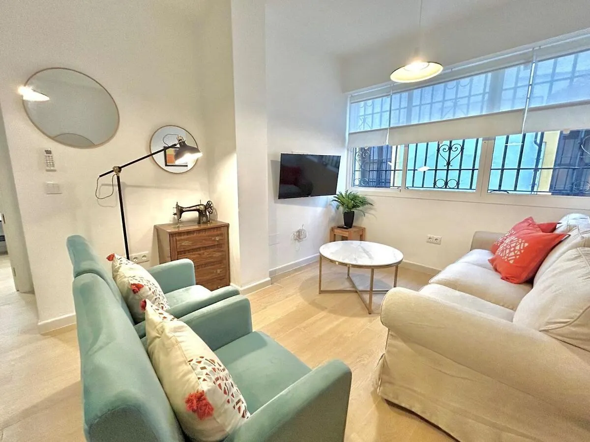 Nuevo! Acogedor Apt 8Pax 4Bdr 2Bth - Cozyhomesevilla4 Апартаменты